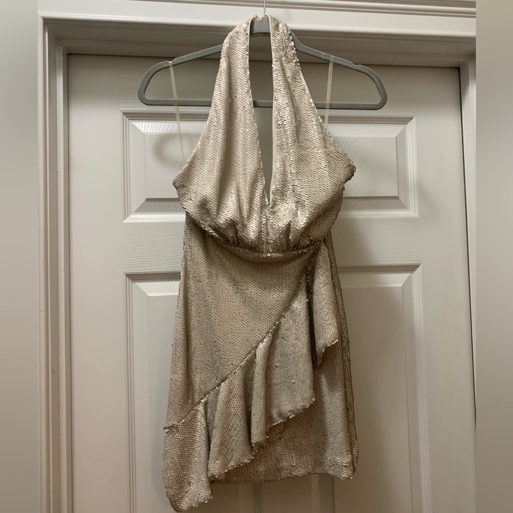 DO+BE size small champagne sequin mini dress